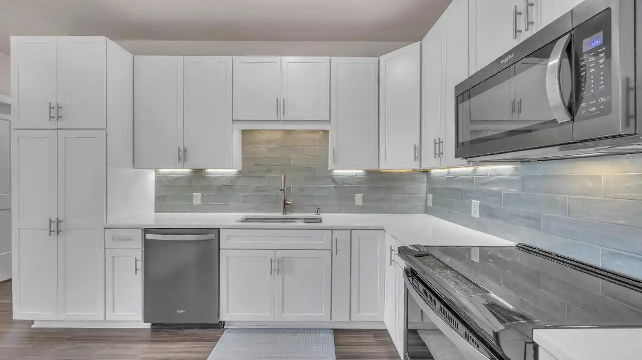 Listing Photo 4 - Condo for sale in building located at 750 S Pier Dr, Sheboygan, WI 53081 - Unit #18