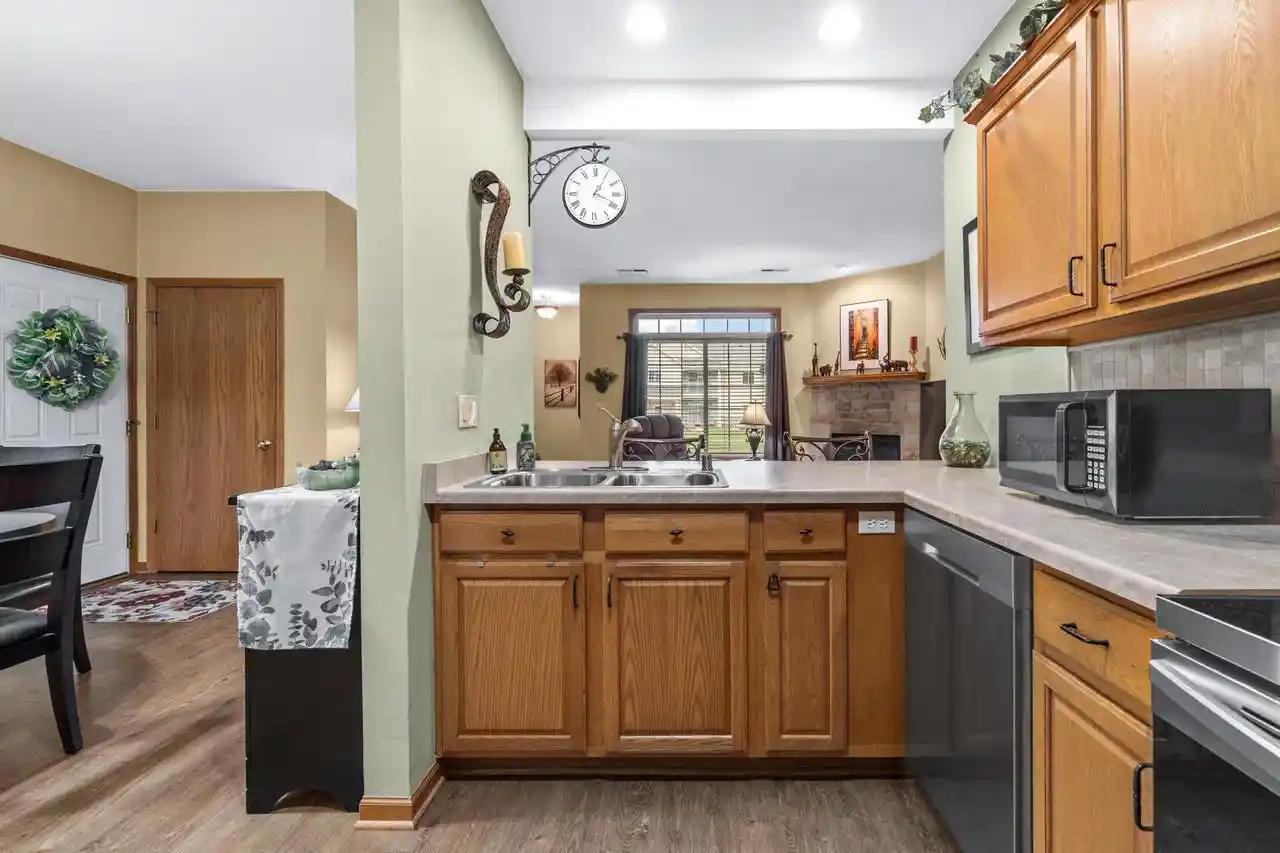 Photo 3 of Condo for sale at W197n17128 Stonewall Dr, Jackson, WI 53037 | MLS# 1981463 | Listing updated on 2026-09-21