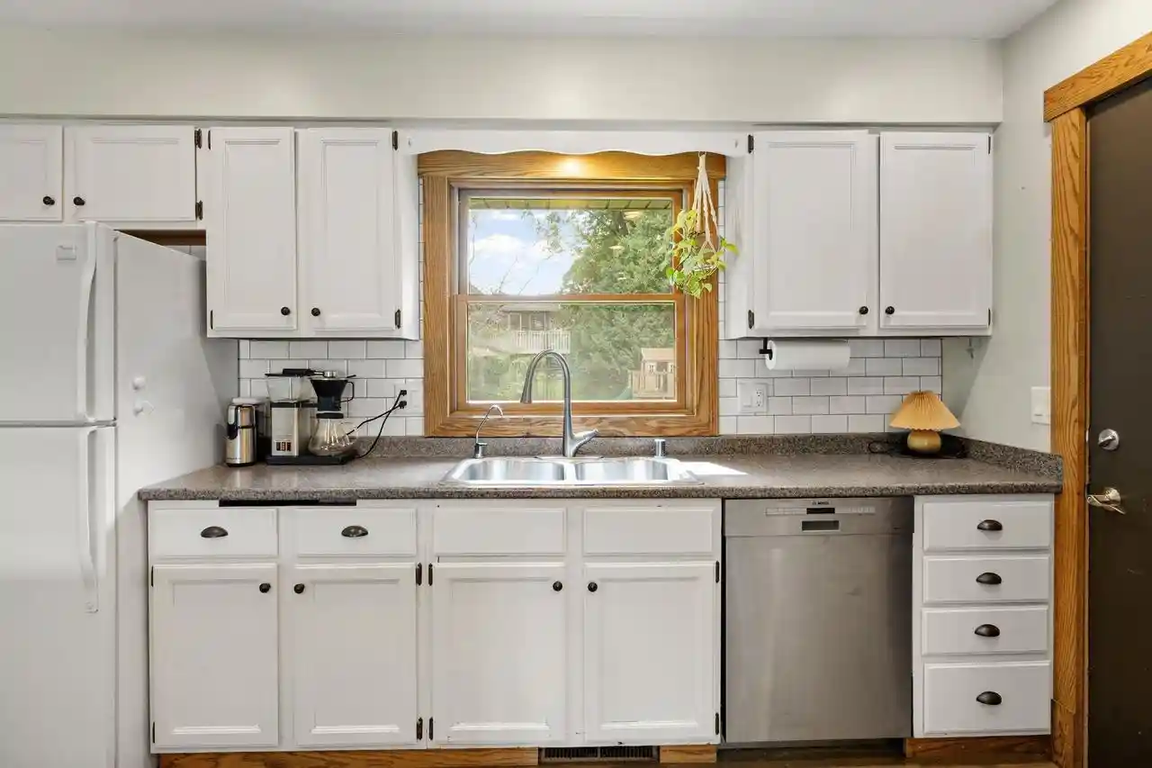 Photo 4 of Single family home for sale at 1205 Wexford Dr, Waunakee, WI 53597 | MLS# 2033083 | Listing updated on 2026-10-01