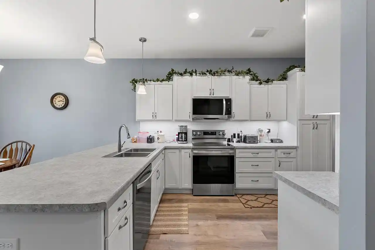 Photo 4 of Condo for sale at 208 Mallard Way, Marinette, WI 54143 | MLS# 50332984 | Listing updated on 2026-09-21