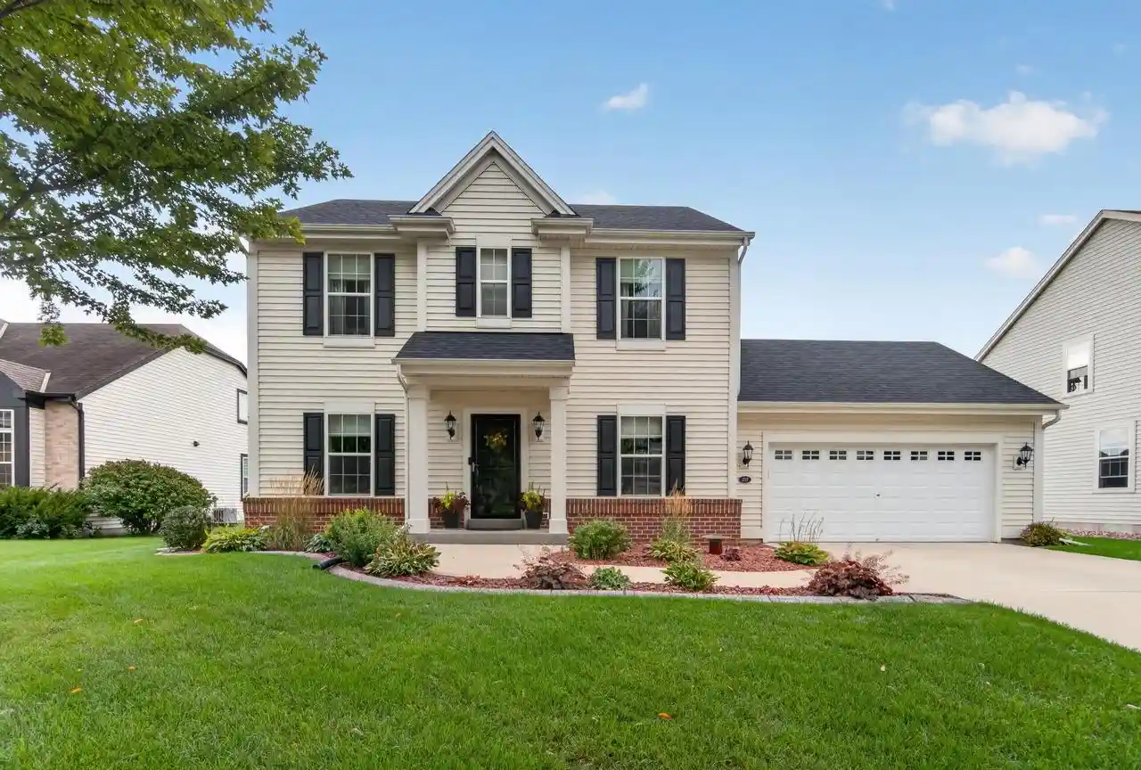 Photo 1 of Sale Pending at 1727 Cloverview St, West Bend, WI 53095 | MLS# 1981473 | Listing updated on 2026-09-25