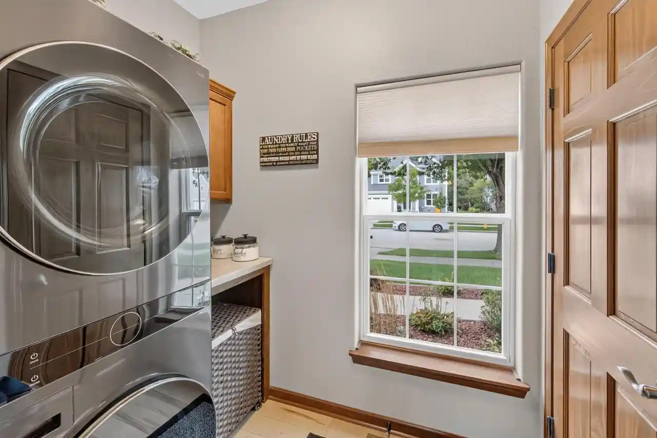 Photo 3 of Sale Pending at 1727 Cloverview St, West Bend, WI 53095 | MLS# 1981473 | Listing updated on 2026-09-25