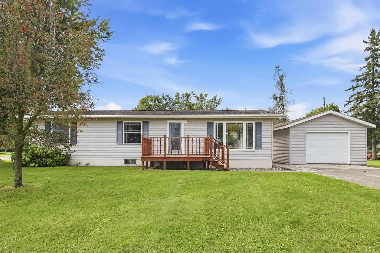 Photo 1 of Single family home for sale at 525 Church St, Tigerton, WI 54486 | MLS# 50332988 | Listing updated on 2026-09-22