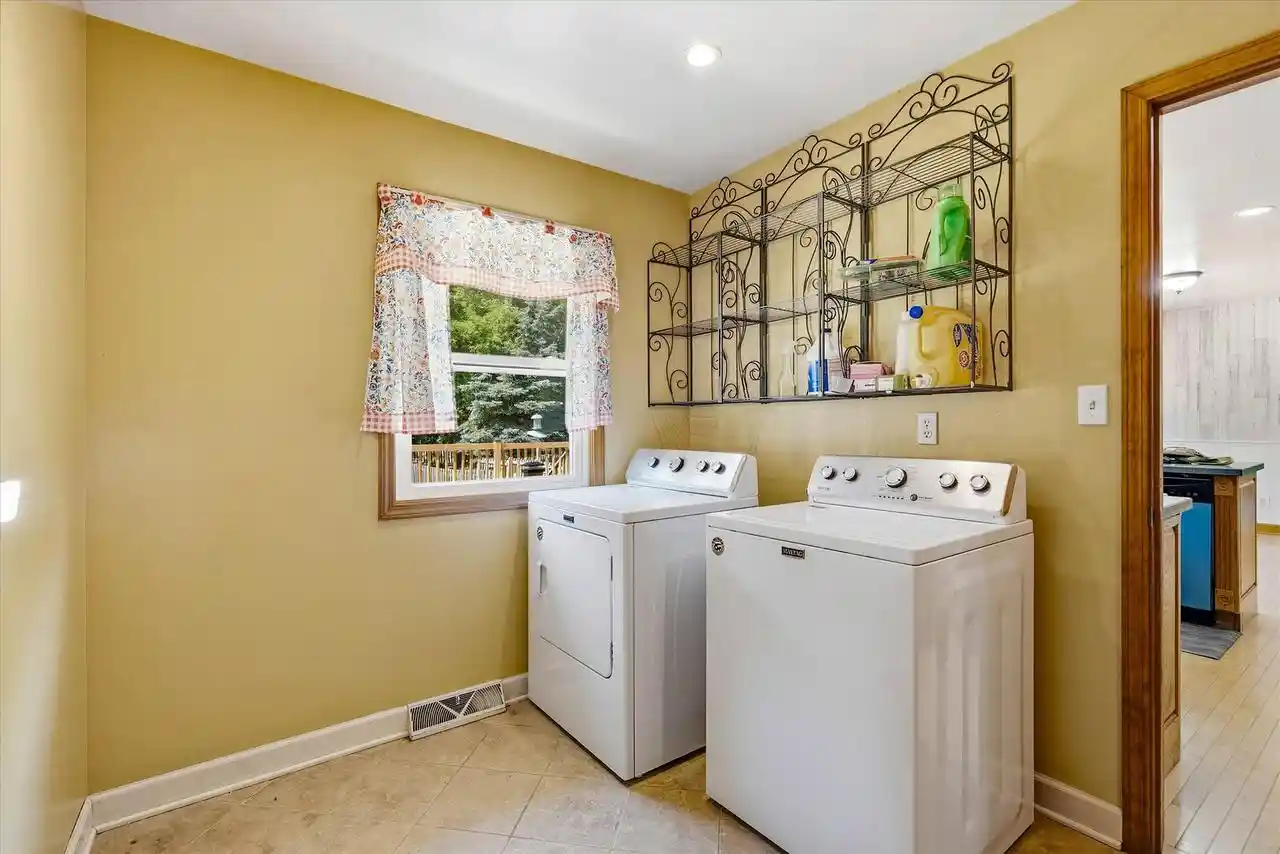 Photo 2 of Single family home for sale at 1582 Edgewater Ct, Grafton, WI 53024 | MLS# 1981479 | Listing updated on 2026-10-07