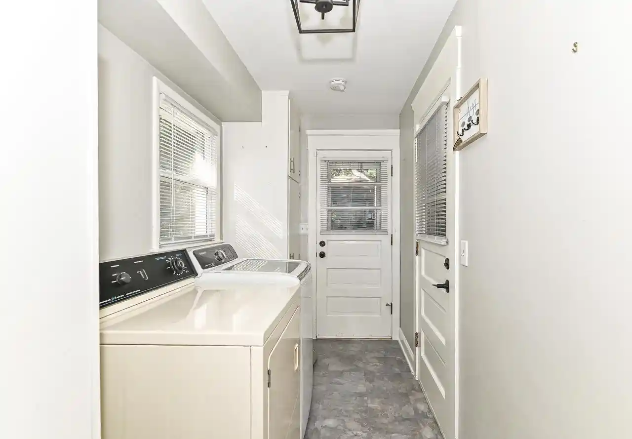 Photo 4 of Single family home for sale at 3817 Maryland Ave, Elmwood Park, WI 53405 | MLS# 1981480 | Listing updated on 2026-10-09