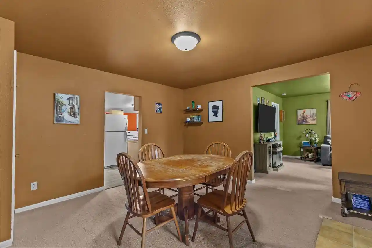 Photo 2 of Single family home for sale at 189 E Berlin St, Berlin, WI 54923 | MLS# 50332993 | Listing updated on 2026-09-21