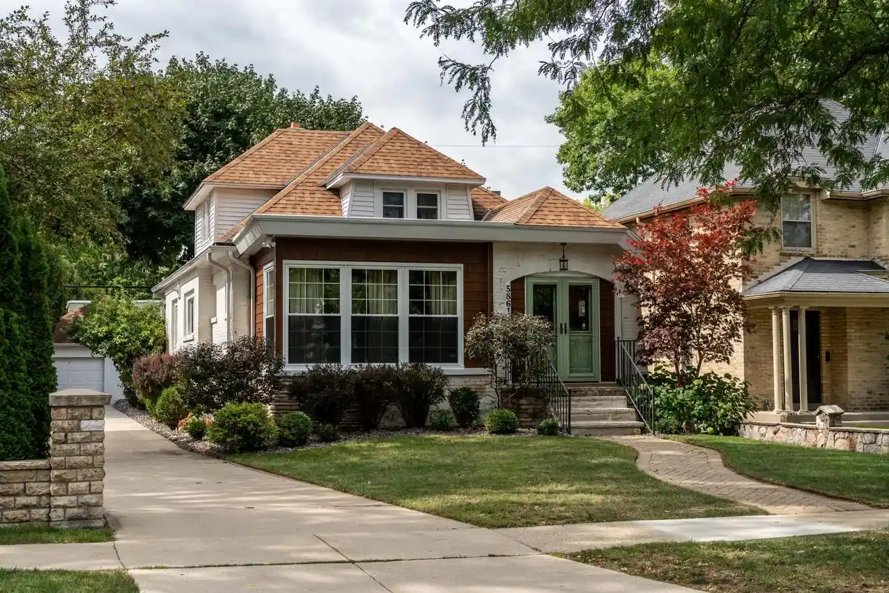 Photo 1 of Single family home for sale at 5861 N Bay Ridge Ave, Milwaukee, WI 53217 | MLS# 1981490 | Listing updated on 2026-10-08