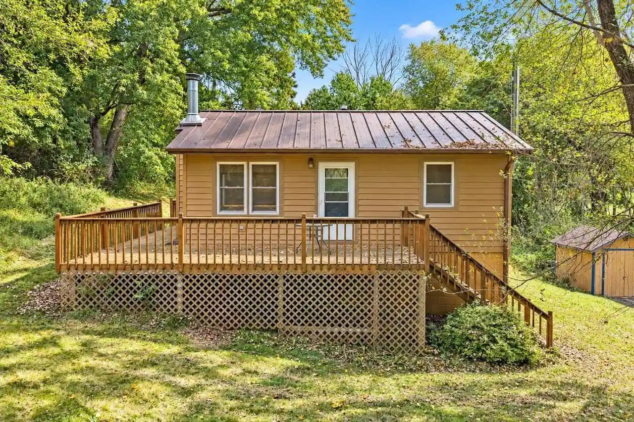 Photo 1 of Single family home for sale at S1318 E Redstone Dr, La Valle, WI 53941 | MLS# 2033098 | Listing updated on 2026-09-22