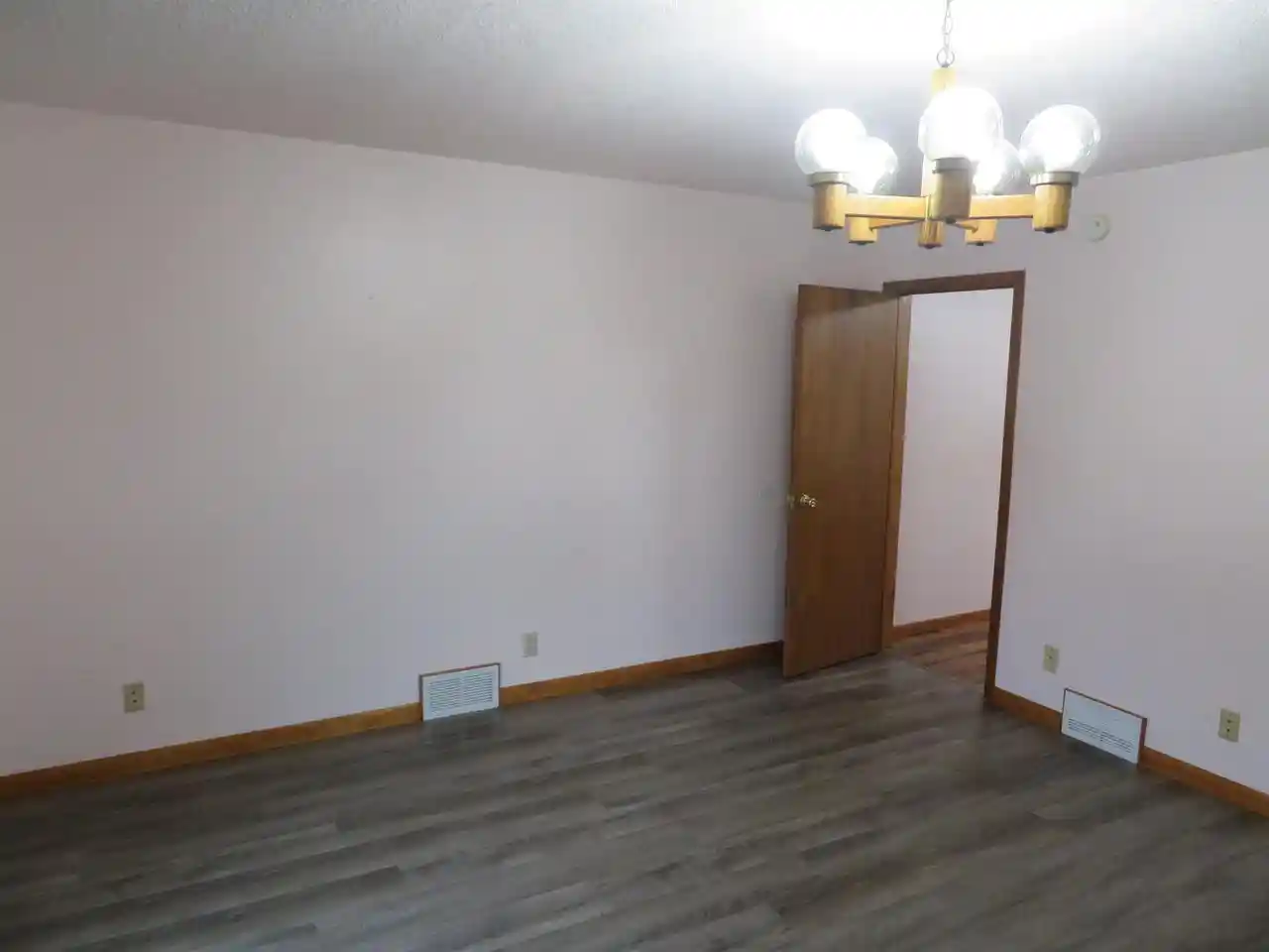 Photo 2 of Single family home for sale at 601 E 7th Street, Merrill, WI 54452 | MLS# 22604674 | Listing updated on 2026-09-21