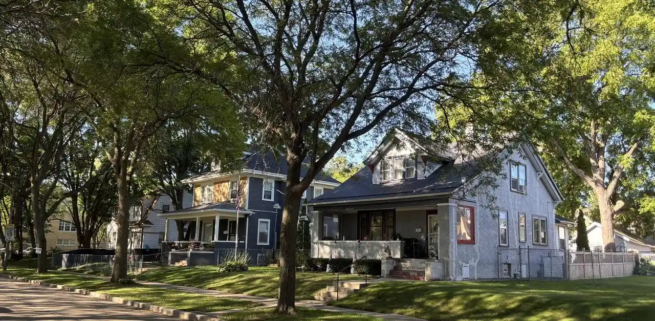 Photo 2 of Sale Pending at 5304 N 38th Street, Milwaukee, WI 53209 | MLS# 1981494 | Listing updated on 2026-10-04