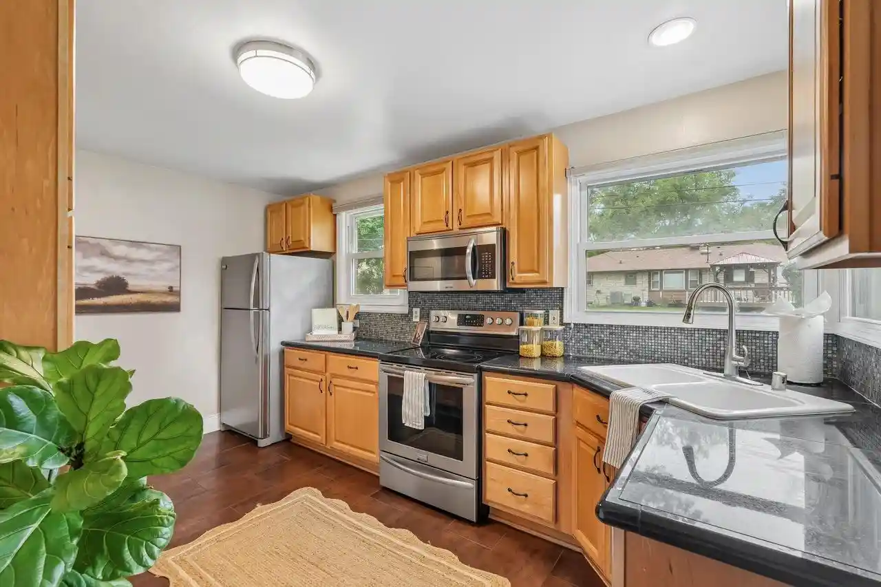 Photo 2 of Single family home for sale at 180 N Elmridge Ave, Brookfield, WI 53005 | MLS# 1981498 | Listing updated on 2026-09-25