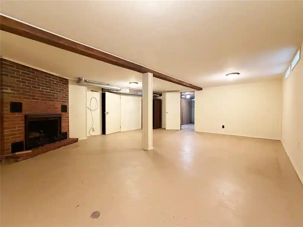Photo 3 of Single family home for sale at 505 S Mill St, Barron, WI 54812 | MLS# 1605168 | Listing updated on 2026-09-28