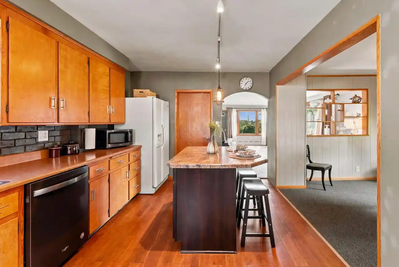 Photo 3 of Single family home for sale at 502 Union St, Hartford, WI 53027 | MLS# 1981506 | Listing updated on 2026-09-30