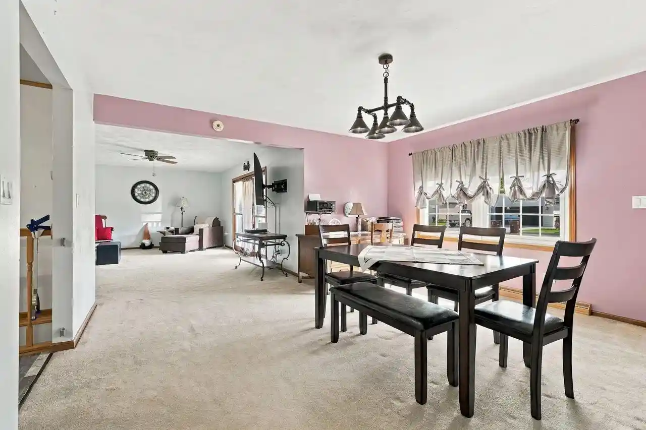 Photo 35 of Single family home for sale at 307 Locust St, Lena, IL 61048 | MLS# 2033108 | Listing updated on 2026-09-29