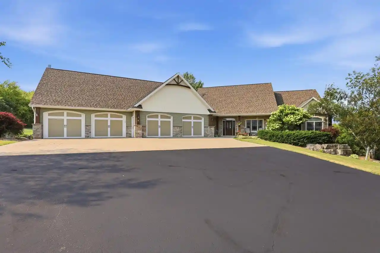 Single family home for sale at W7575 Schueler Ln, Shiocton, WI 54170 | MLS# 50333010