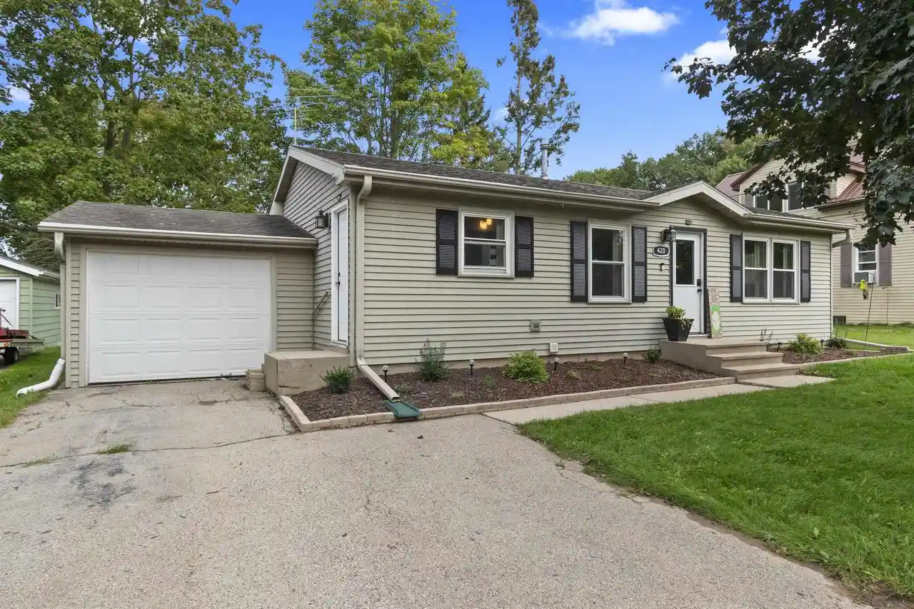 Single family home for sale at 420 S Milwaukee Ave, Oconto Falls, WI 54154 | MLS# 50333013