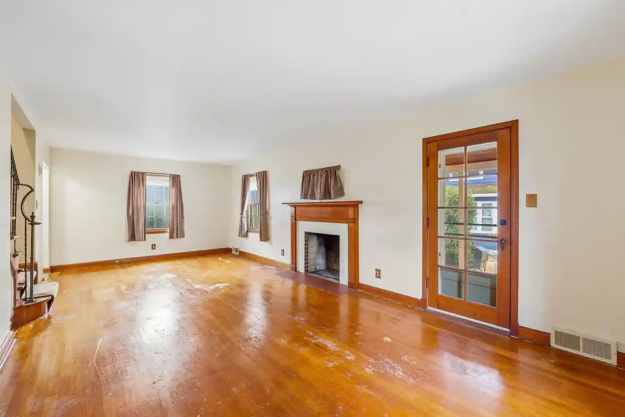 Photo 2 of Single family home for sale at 169 S Adams Ave, Berlin, WI 54923 | MLS# 50333015 | Listing updated on 2026-09-21