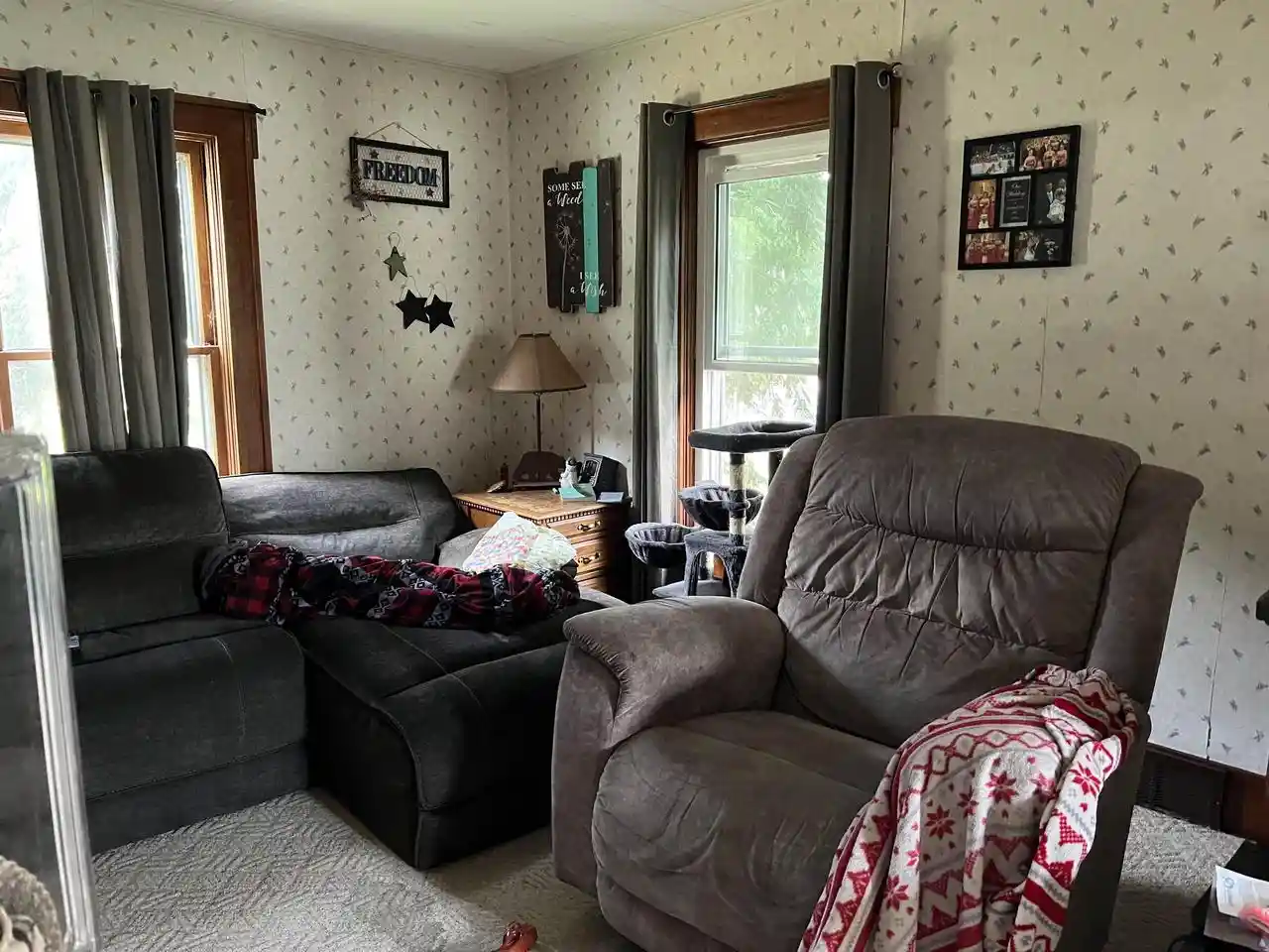 Photo 3 of Single family home for sale at 527 N Iowa St, Muscoda, WI 53573 | MLS# 2033112 | Listing updated on 2026-09-23