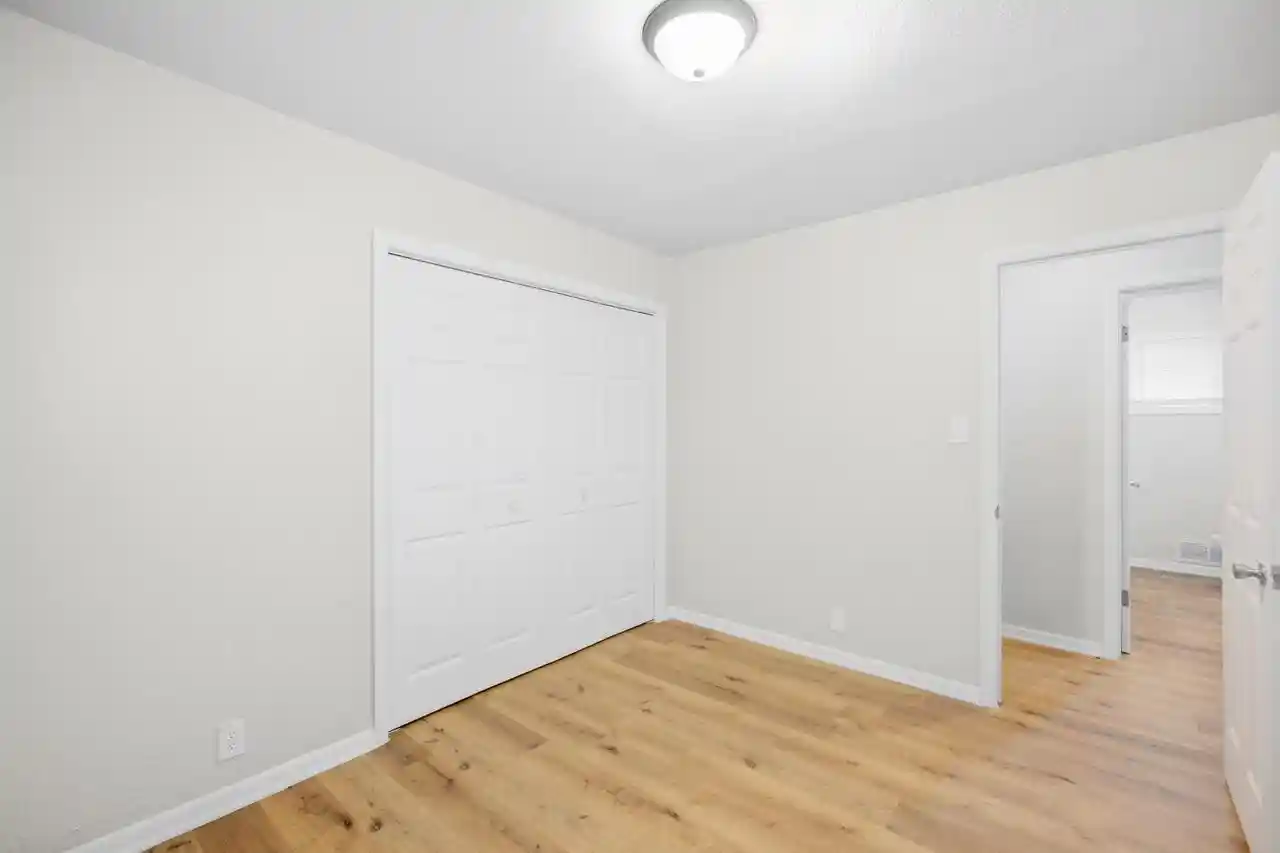 Photo 4 of Single family home for sale at 10325 W Silver Spring Dr, Milwaukee, WI 53225 | MLS# 1981512 | Listing updated on 2026-10-14