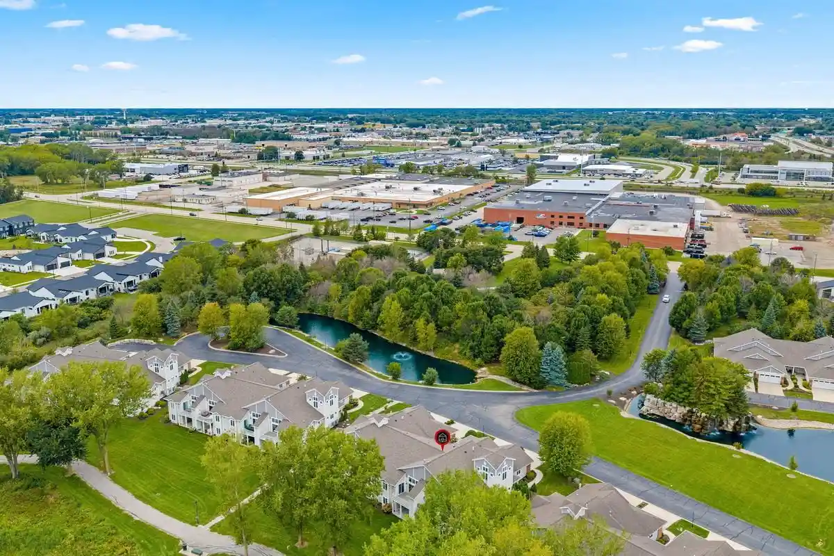 Photo 3 of Condo for sale at 2617 Bay Harbor Cir #2, Green Bay, WI 54304 | MLS# 50333007 | Listing updated on 2026-09-23