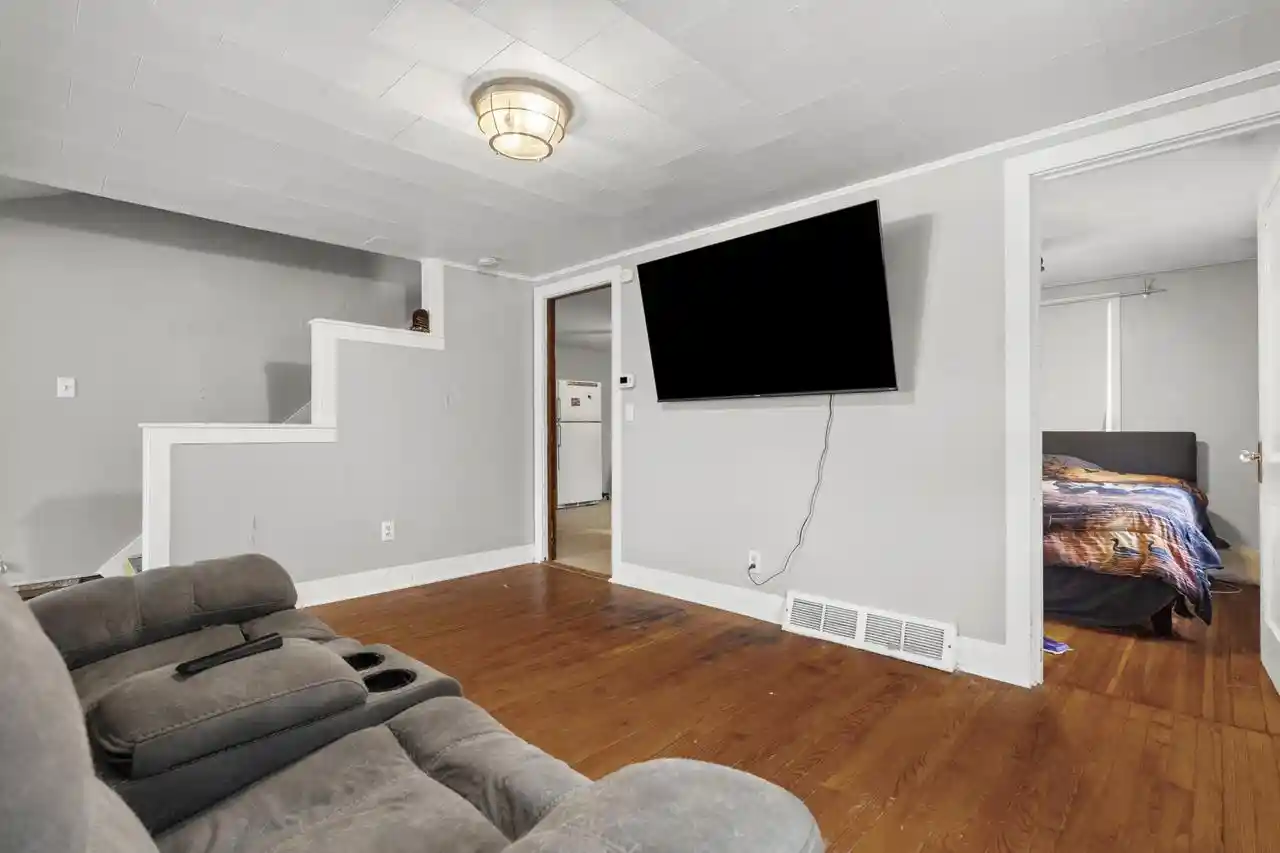 Photo 2 of Sale Pending at 1004 E Main St, Caledonia, MN 55921 | MLS# 1981514 | Listing updated on 2026-10-03