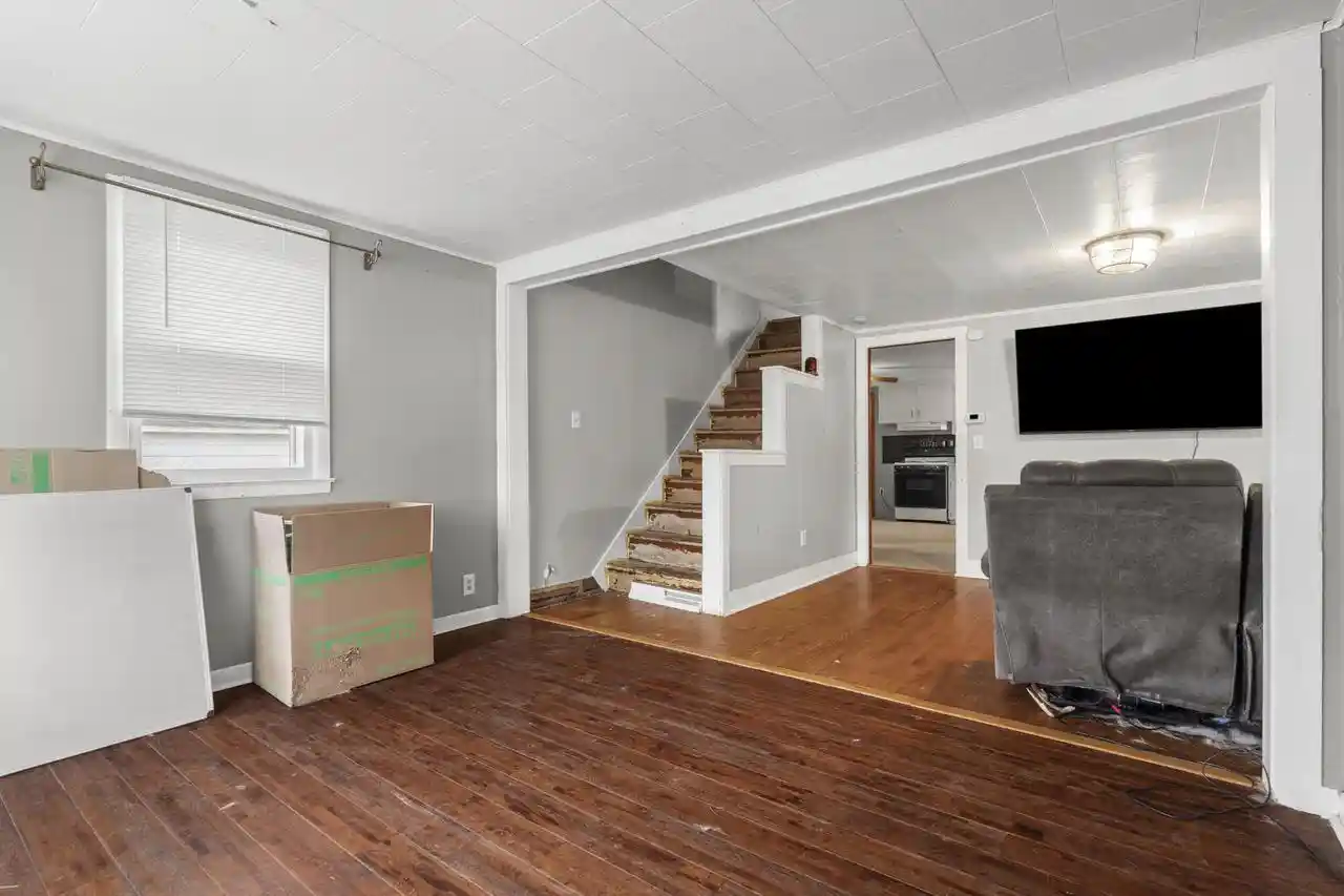 Photo 3 of Sale Pending at 1004 E Main St, Caledonia, MN 55921 | MLS# 1981514 | Listing updated on 2026-10-03