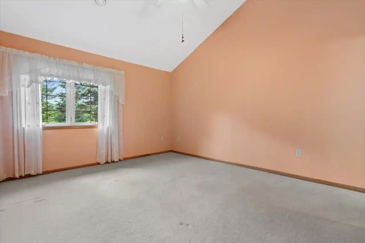 Photo 4 of Condo for sale at 686 Stoney Crk Ct #2, West Bend, WI 53095 | MLS# 1981516 | Listing updated on 2026-09-27