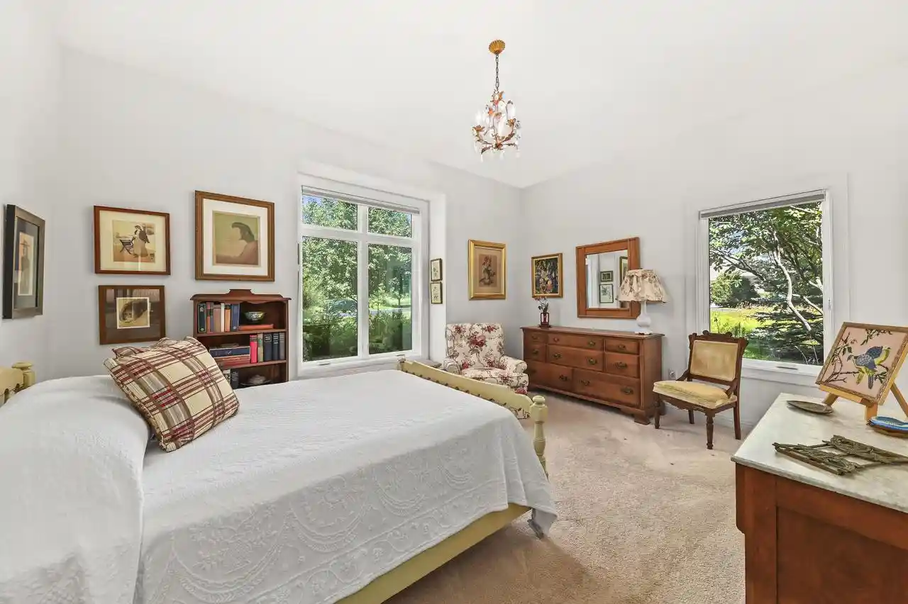 Photo 2 of Condo for sale at 10820 N Essex Dr, Mequon, WI 53092 | MLS# 1981521 | Listing updated on 2026-09-24