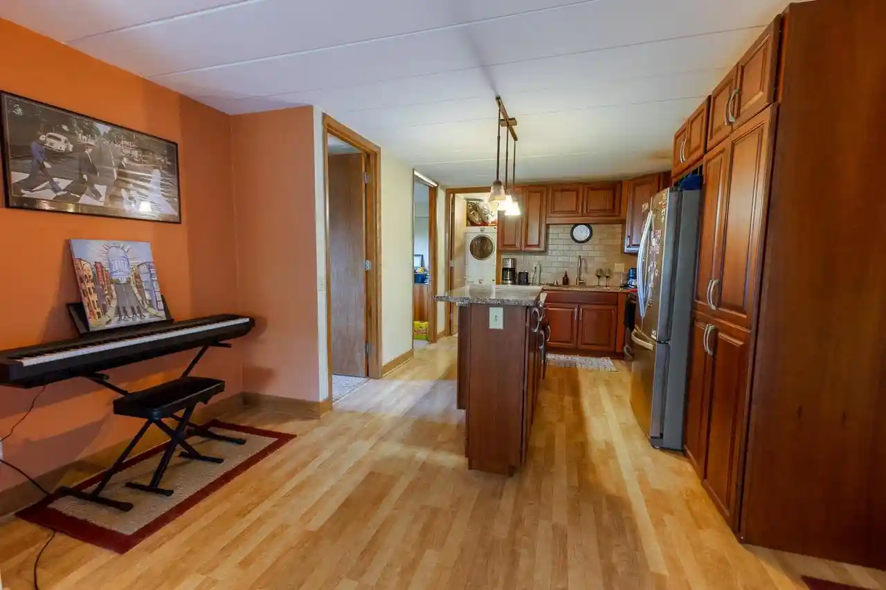 Photo 3 of Condo for sale at 2051 Allen Blvd #401, Middleton, WI 53562 | MLS# 2033126 | Listing updated on 2026-09-28