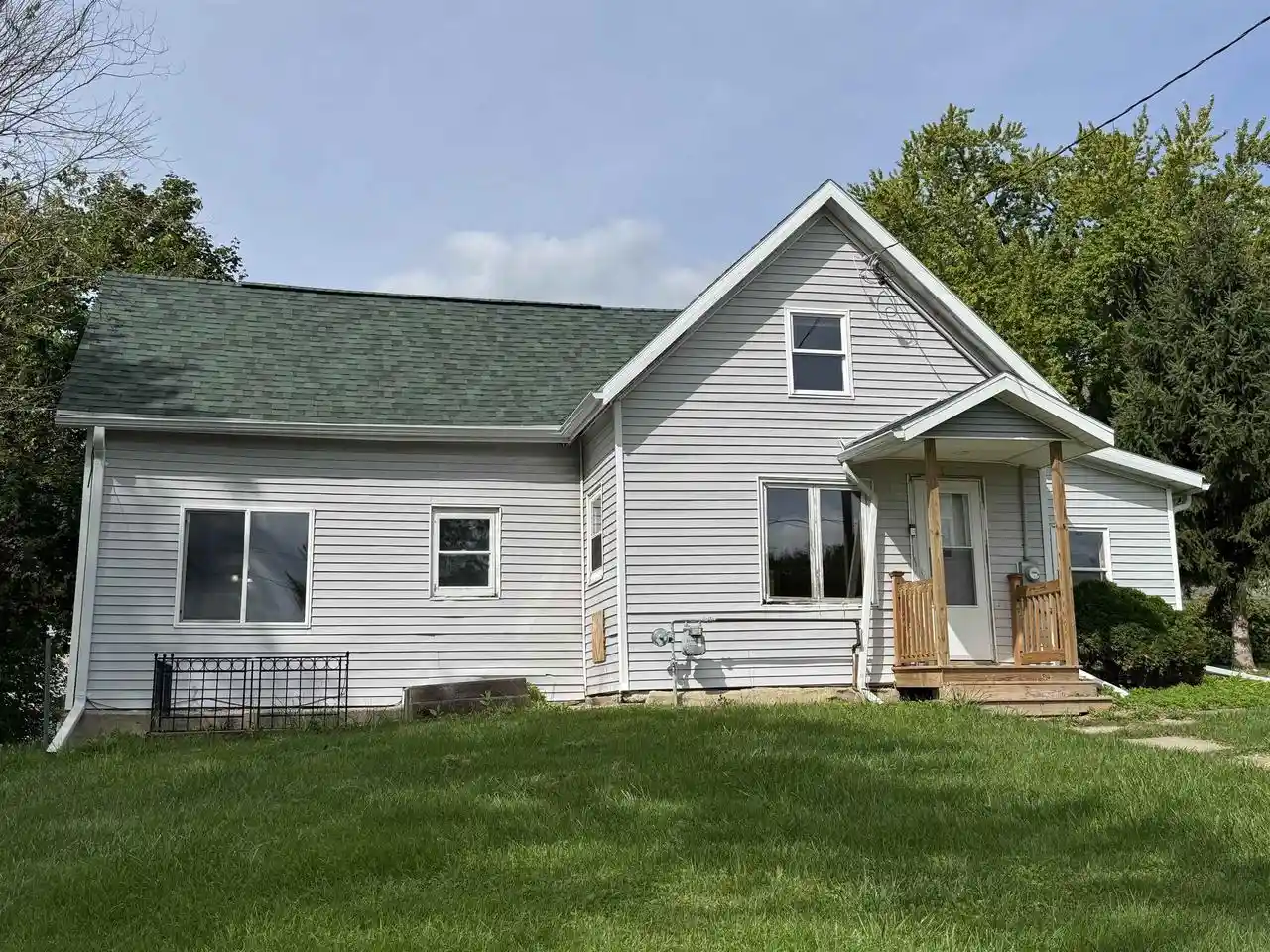 Photo 1 of Single family home for sale at N4387 Poplar St, Poy Sippi, WI 54967 | MLS# 50333027 | Listing updated on 2026-09-28