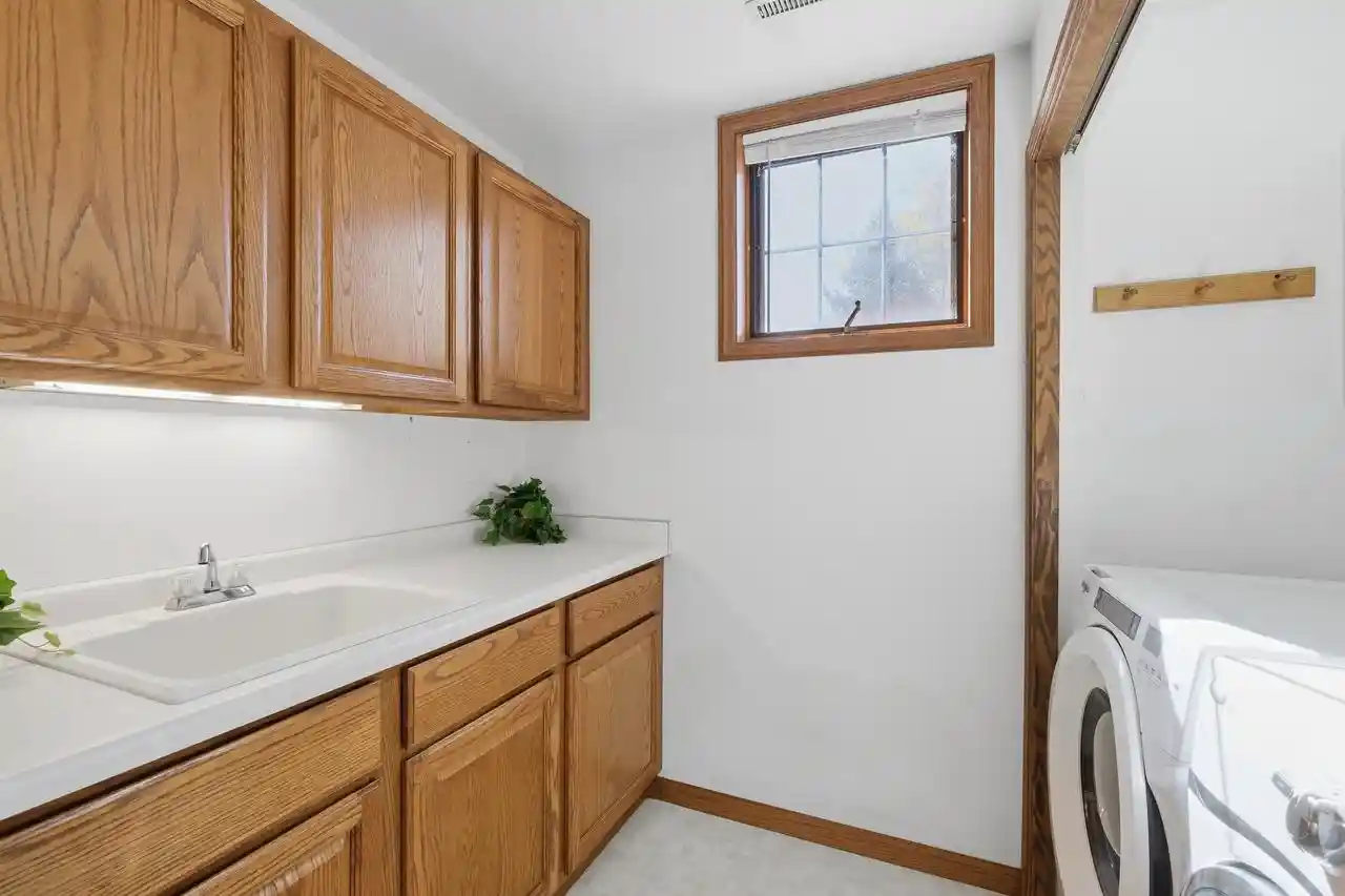 Photo 3 of Condo for sale at 6017 Cottontail Trl, Madison, WI 53718 | MLS# 2033129 | Listing updated on 2026-10-09