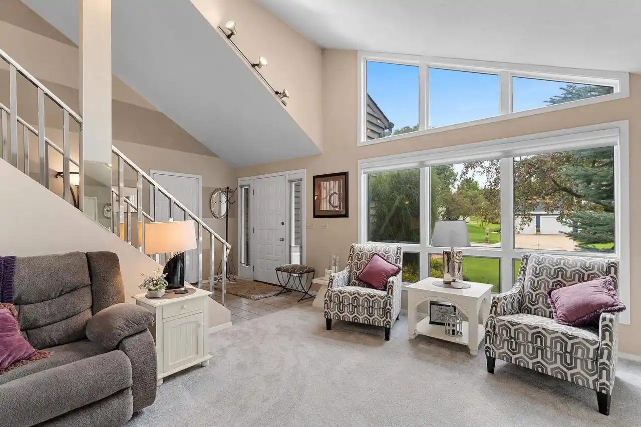 Photo 3 of Single family home for sale at 1409 N Bay Highlands Dr, Green Bay, WI 54311 | MLS# 50333029 | Listing updated on 2026-09-21