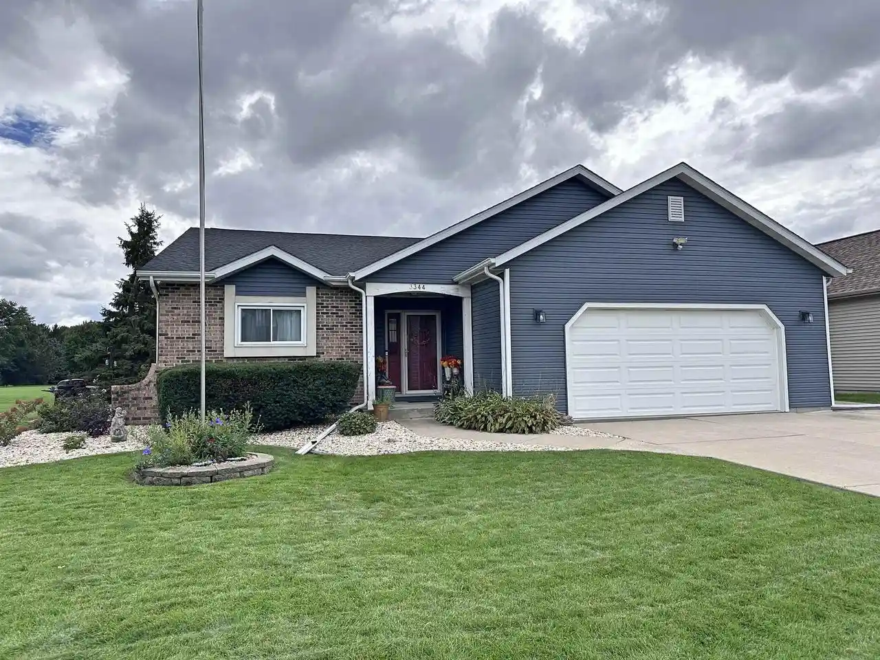 Photo 1 of Single family home for sale at 3344 Randolph Rd, Janesville, WI 53546 | MLS# 2033137 | Listing updated on 2026-09-22