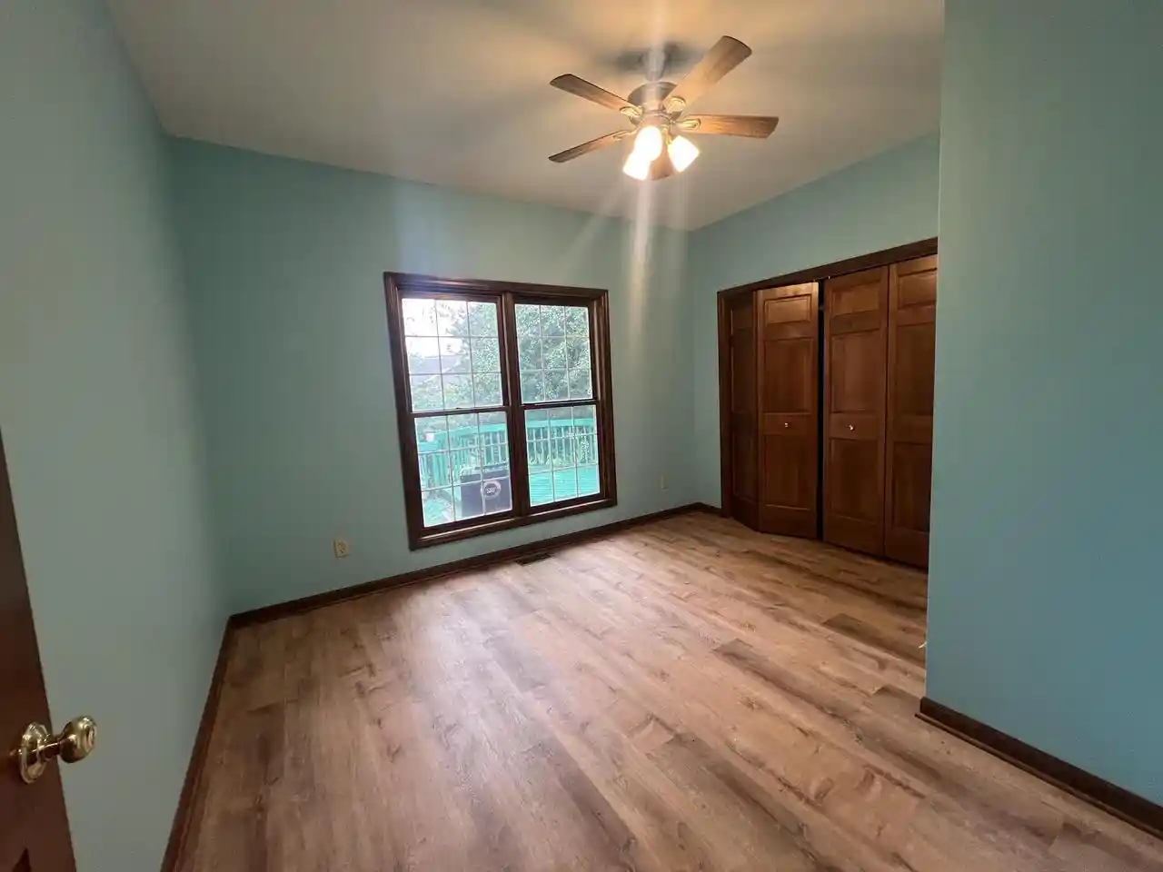 Photo 3 of Condo for sale at 951 S Lake Shore Dr #6, Lake Geneva, WI 53147 | MLS# 1981540 | Listing updated on 2026-09-23