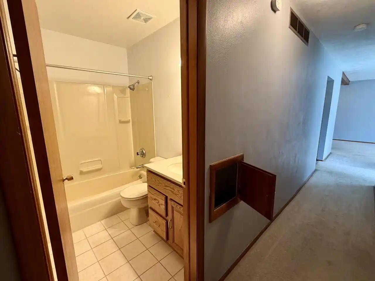 Photo 3 of Single family home for sale at 2211 E Easy St, Beloit, WI 53511 | MLS# 2033139 | Listing updated on 2026-09-21