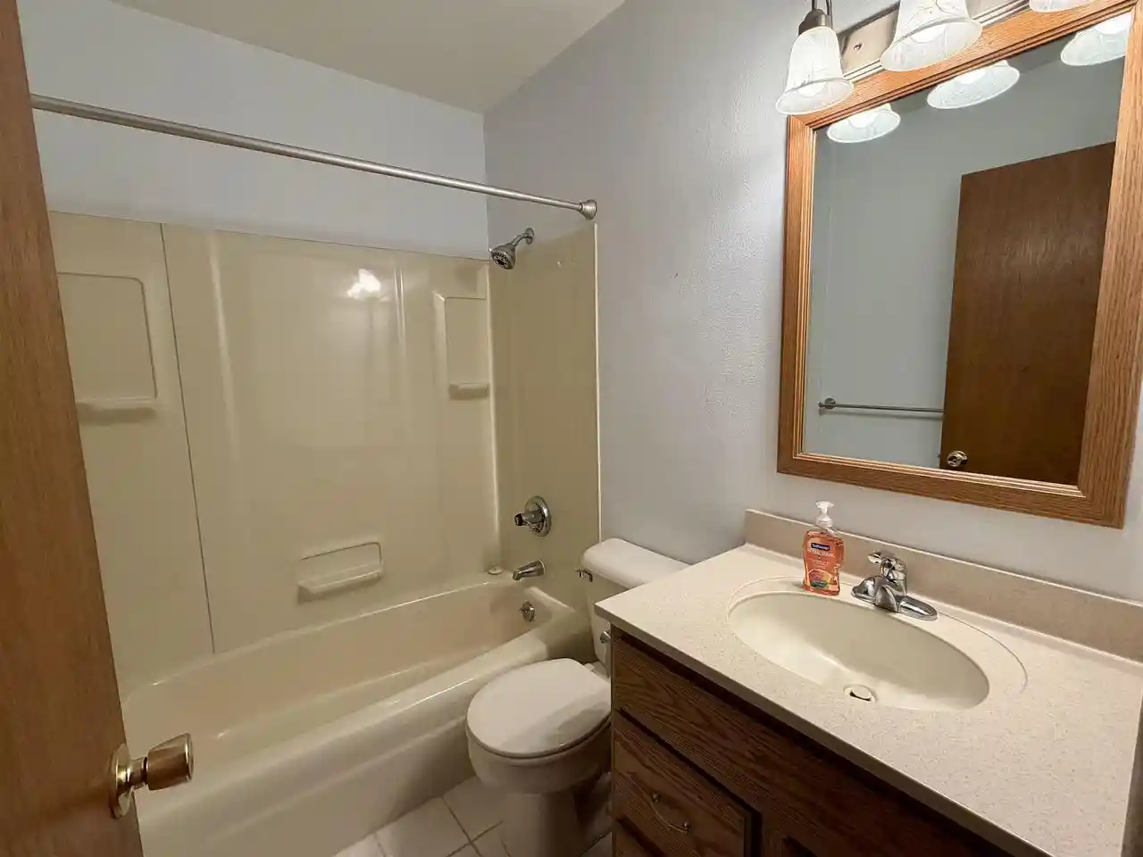 Photo 4 of Single family home for sale at 2211 E Easy St, Beloit, WI 53511 | MLS# 2033139 | Listing updated on 2026-09-21