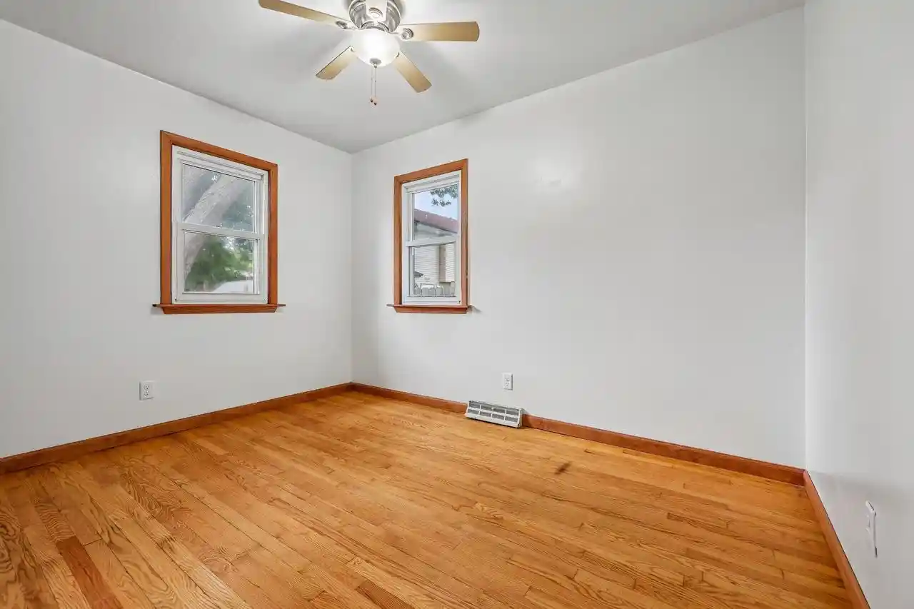 Photo 3 of Single family home for sale at 2100 Illinois St, Racine, WI 53405 | MLS# 1981545 | Listing updated on 2026-09-21