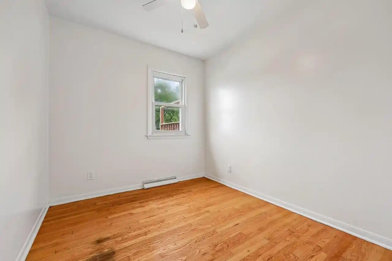 Photo 4 of Single family home for sale at 2100 Illinois St, Racine, WI 53405 | MLS# 1981545 | Listing updated on 2026-09-21