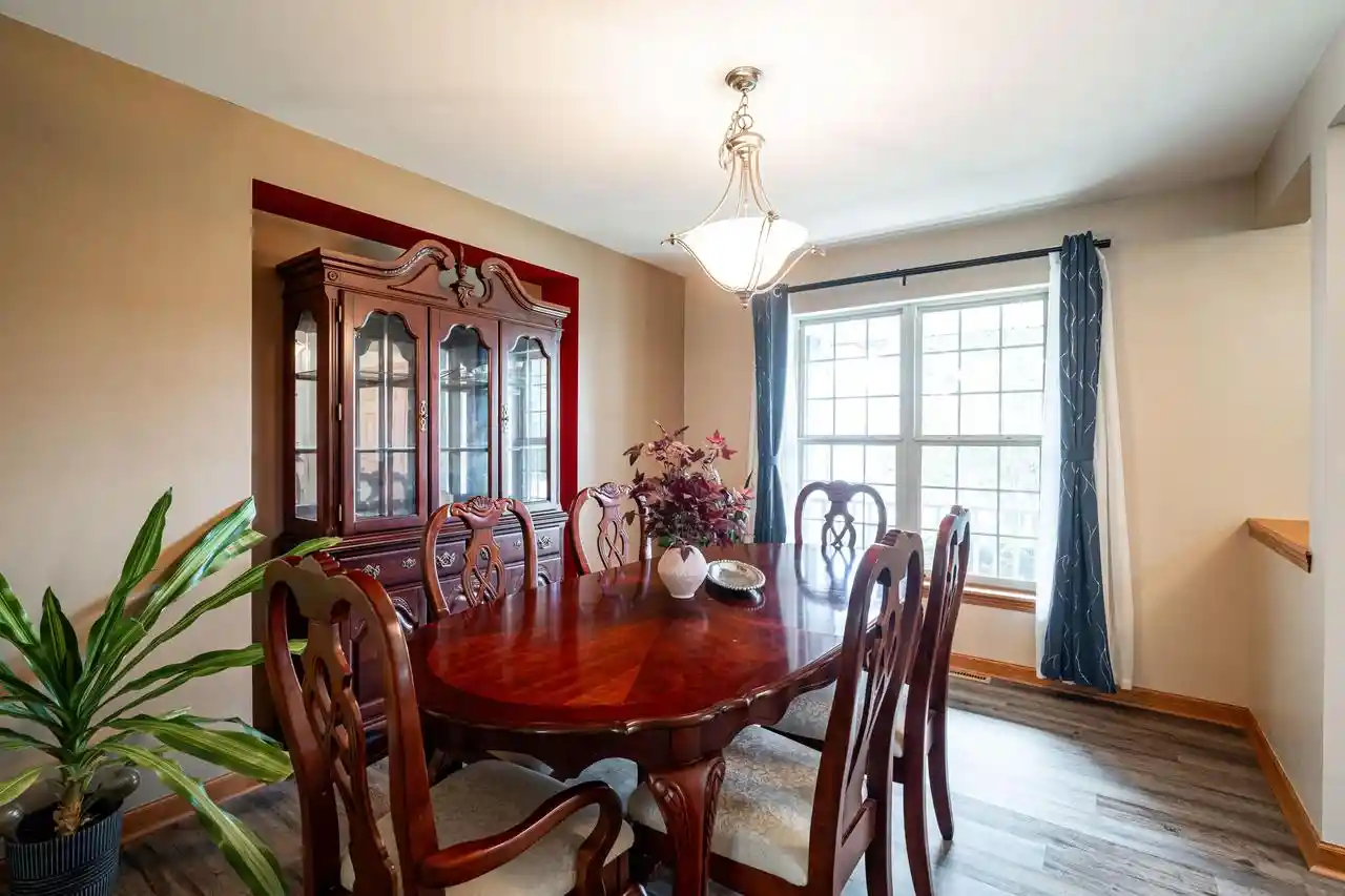Photo 3 of Single family home for sale at 3762 E Stargrass Ln, Oak Creek, WI 53154 | MLS# 1981547 | Listing updated on 2026-10-07