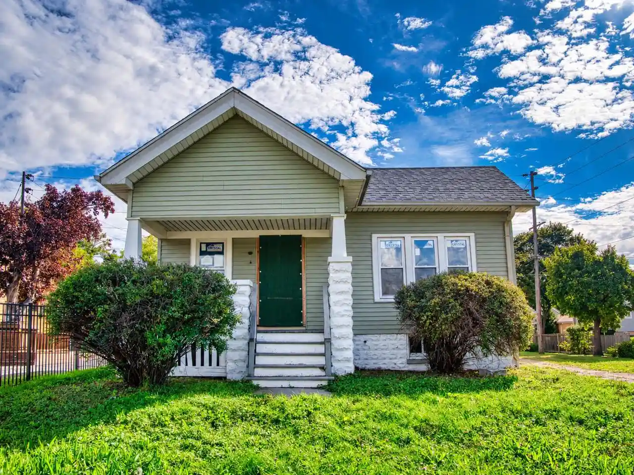 Photo 1 of Single family home for sale at 5742 N 43rd Street, Milwaukee, WI 53209 | MLS# 1981548 | Listing updated on 2026-09-23