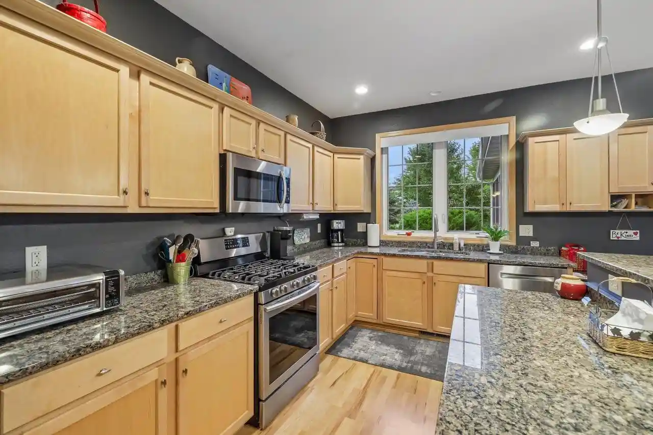 Photo 4 of Sale Pending at 419 Bella Way, Sun Prairie, WI 53590 | MLS# 2033143 | Listing updated on 2026-09-28