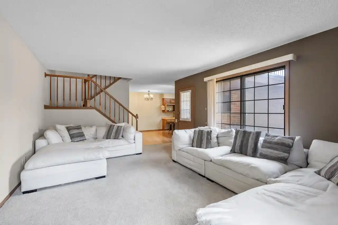 Photo 2 of Condo for sale at 8122 S Legend Dr, Franklin, WI 53132 | MLS# 1981552 | Listing updated on 2026-09-23