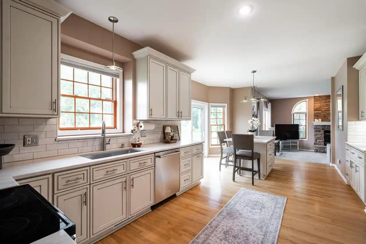Photo 2 of Single family home for sale at 3260 E James Dr, Oak Creek, WI 53154 | MLS# 1981556 | Listing updated on 2026-10-07
