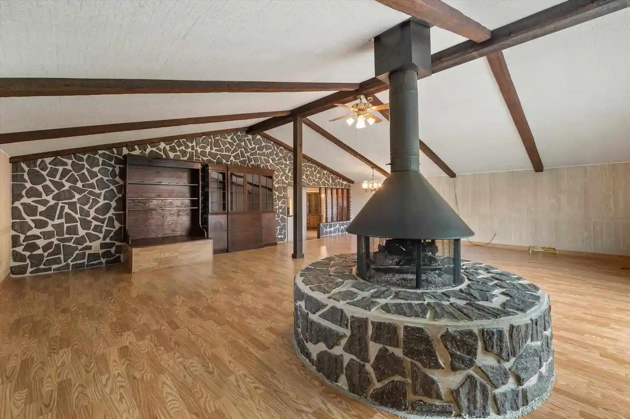 Photo 3 of Single family home for sale at 2305 Patricia Ln, Waukesha, WI 53188 | MLS# 2033151 | Listing updated on 2026-09-21