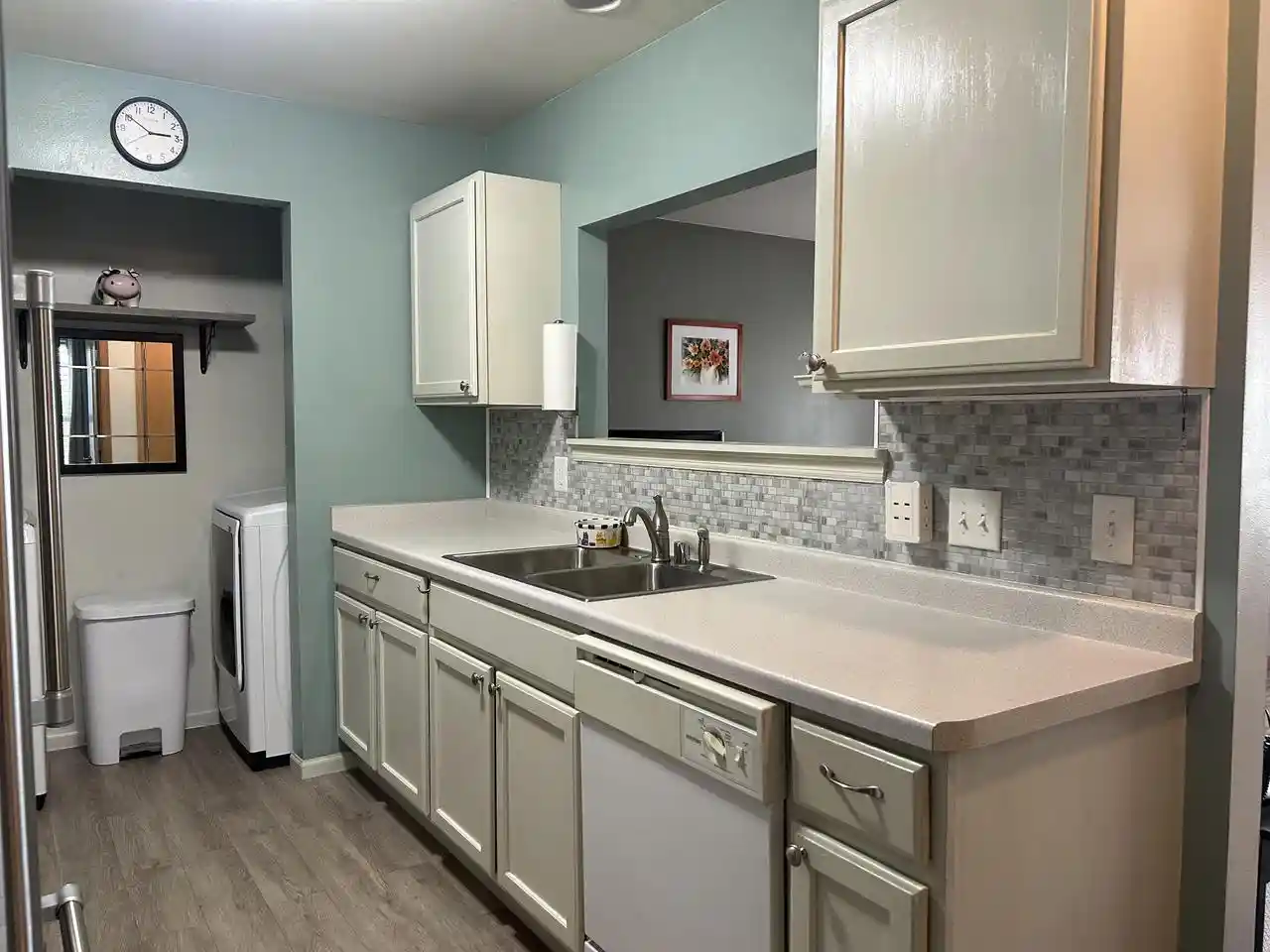 Listing Photo 4 - Condo for sale in building located at 211 S Musket Ridge Dr, Sun Prairie, WI 53590 - Unit #211