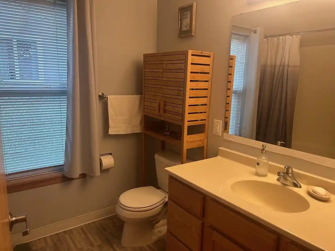 Listing Photo 5 - Condo for sale in building located at 211 S Musket Ridge Dr, Sun Prairie, WI 53590 - Unit #211