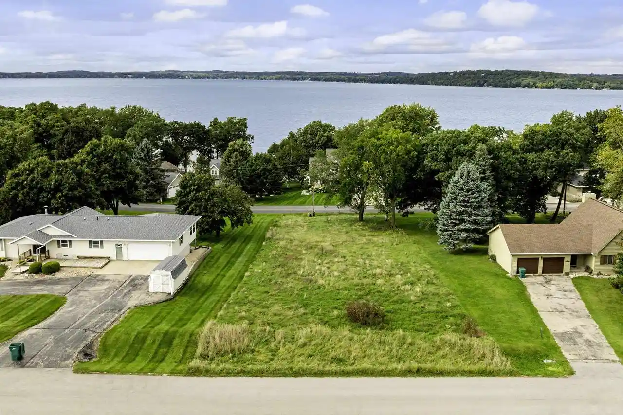 Photo 1 of Land for sale at Lot 30 Oakwood Beach Rd, Markesan, WI 53946 | MLS# 2033158 | Listing updated on 2026-09-23