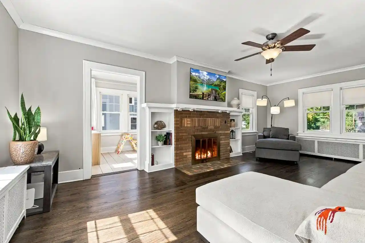 Photo 4 of Single family home for sale at 219 W Laflin Ave, Waukesha, WI 53186 | MLS# 1981572 | Listing updated on 2026-09-23