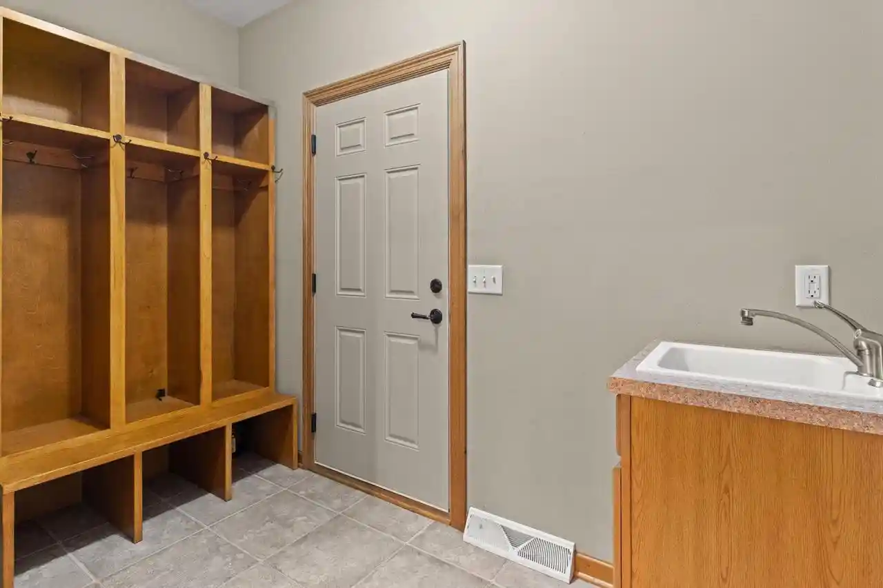 Photo 2 of Single family home for sale at 1712 Birch Ct, Janesville, WI 53545 | MLS# 2033161 | Listing updated on 2026-09-23