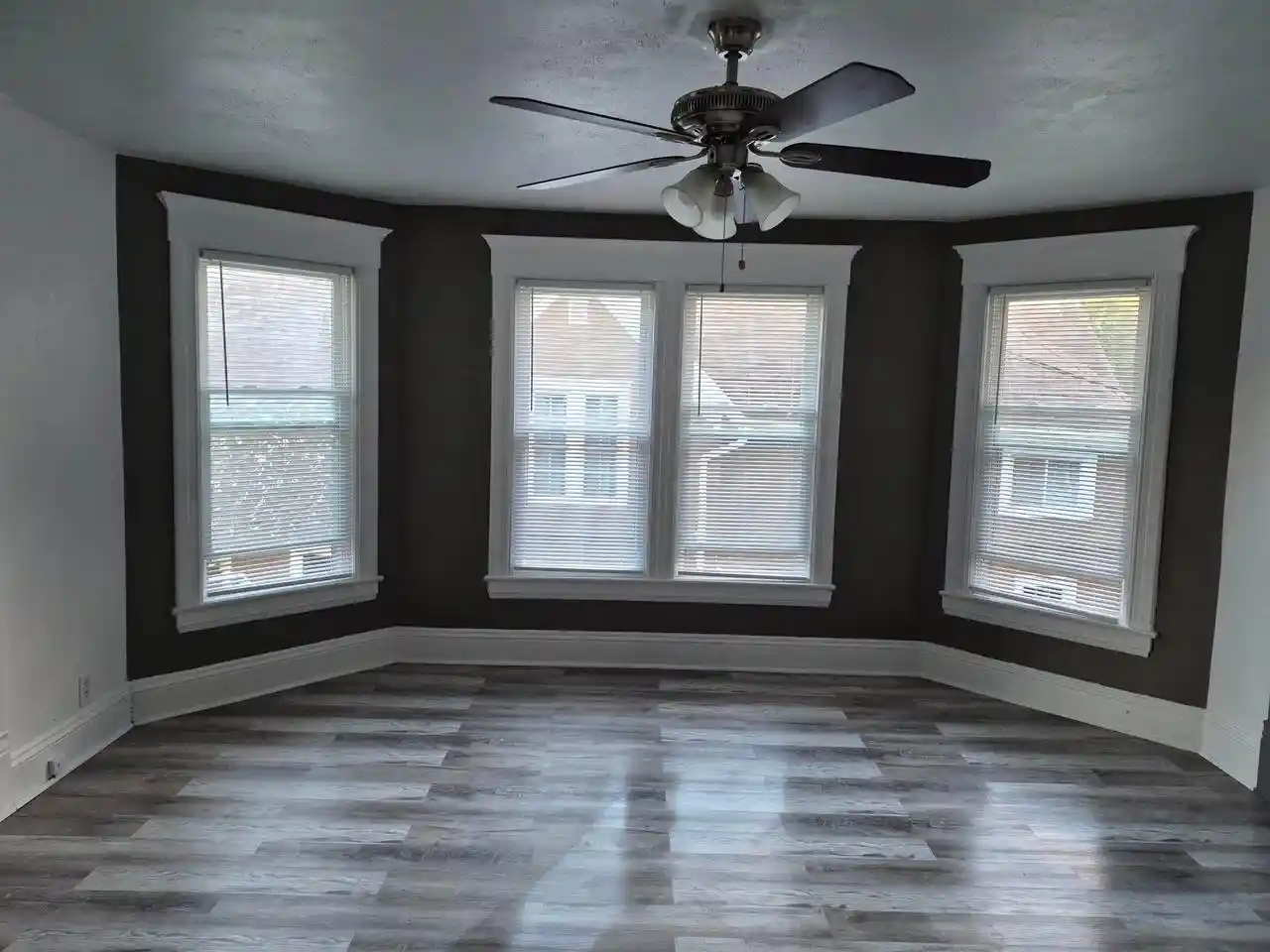 Photo 3 of Multi family home for sale at 815 N Appleton St, Appleton, WI 54911 | MLS# 50333036 | Listing updated on 2026-09-22